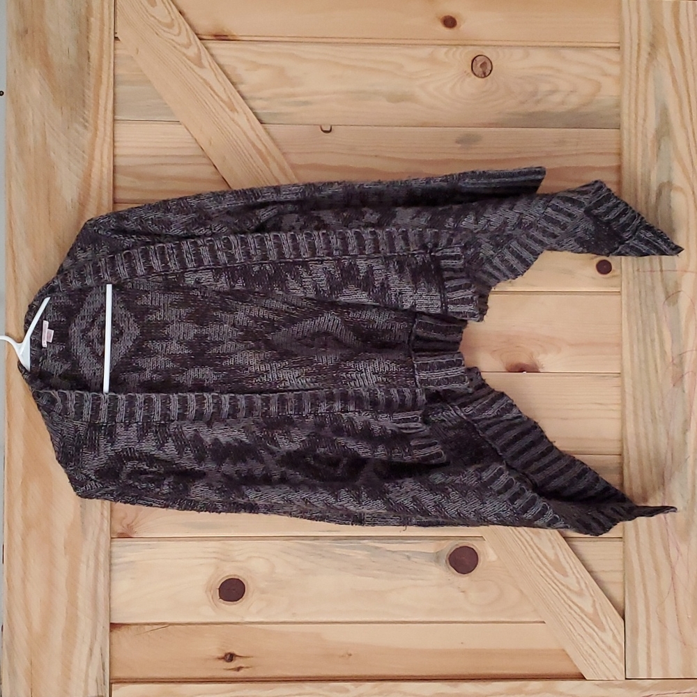 Xhilaration sweater